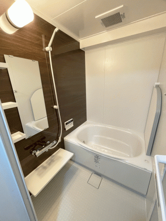 ゆったり広々ミナモ浴槽　リノビオPシリーズにお取替え　世田谷区G様邸